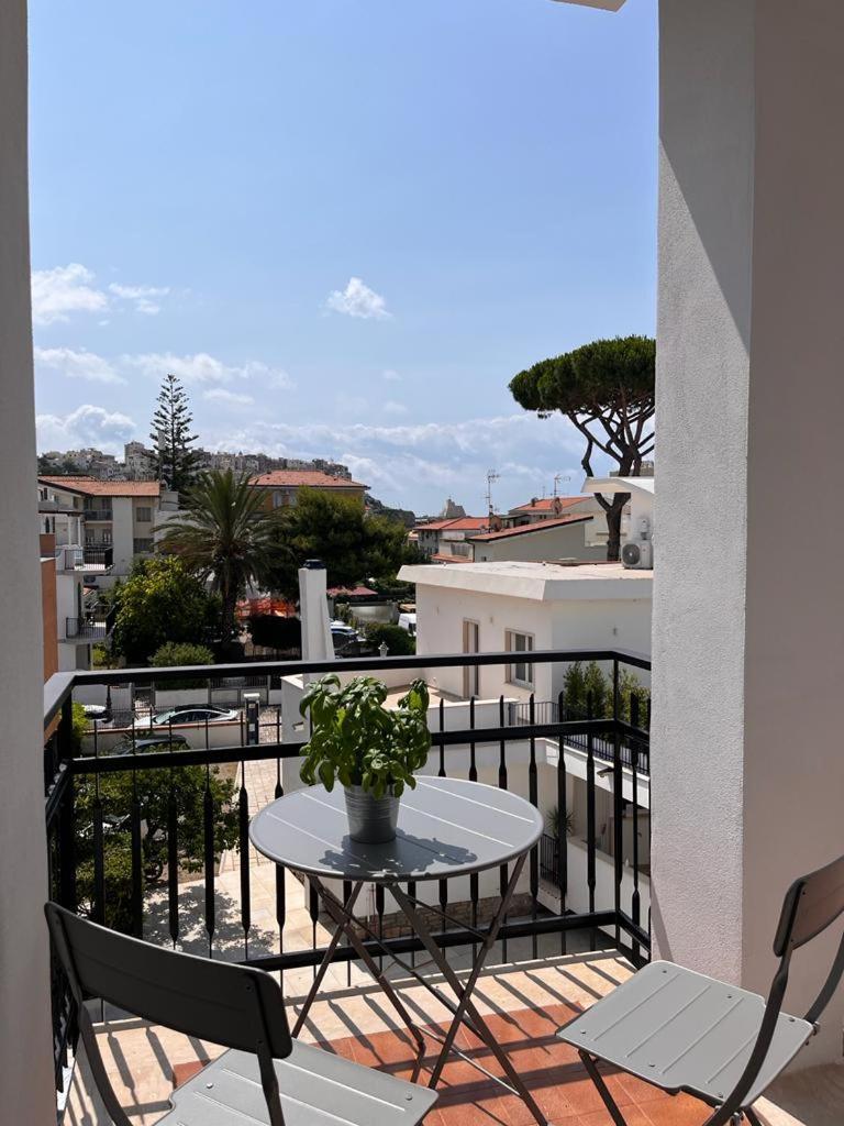 Il Volo Bed and Breakfast Sperlonga Eksteriør billede